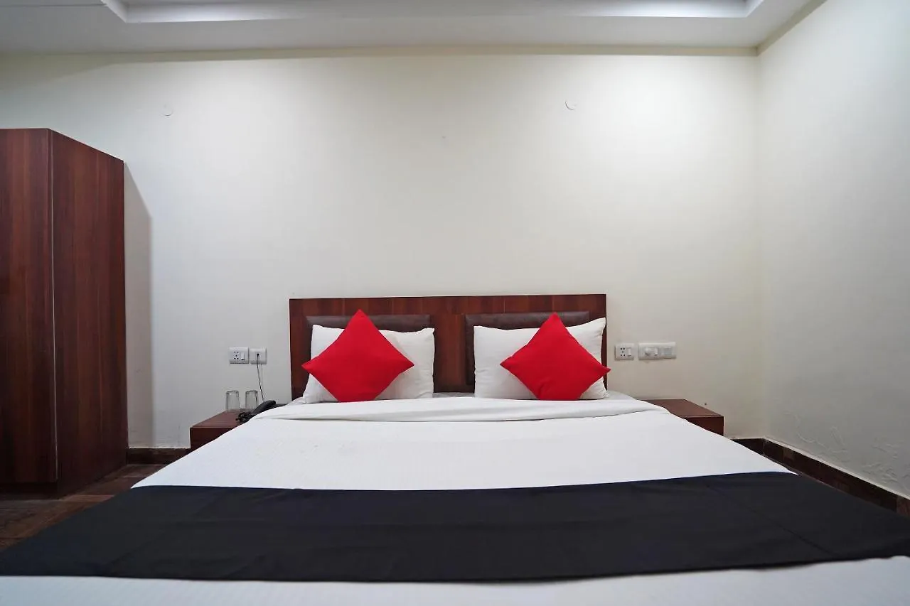 Capital O Hotel Aerotech New Delhi  Delhi (National Capital Territory of India)