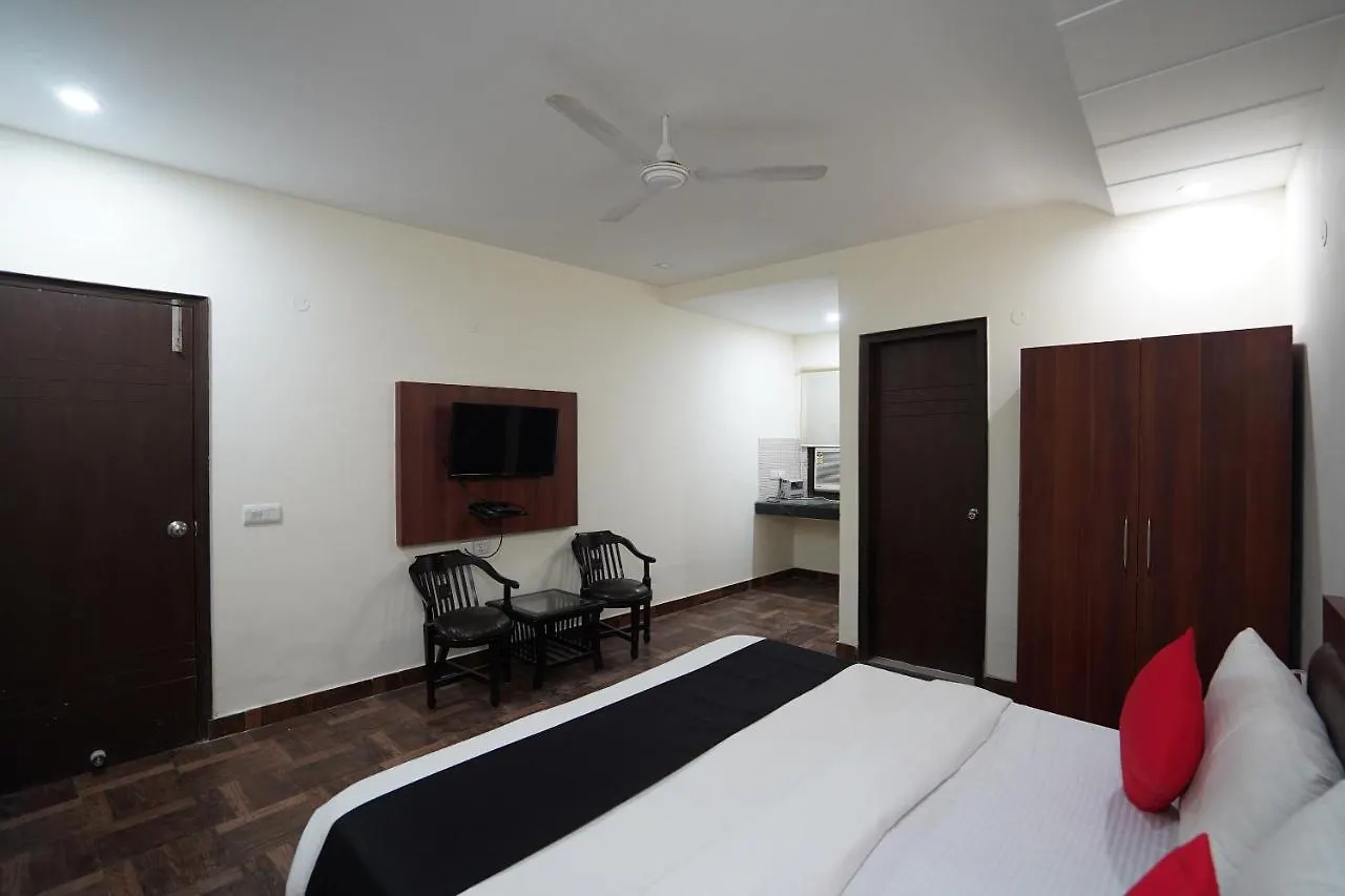 Capital O Hotel Aerotech New Delhi Delhi (National Capital Territory of India)
